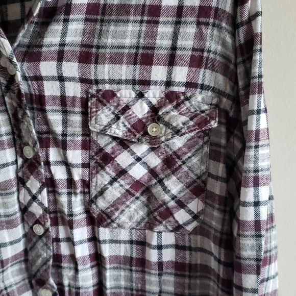 Empyre Plaid Button Down Size L - Picture 4 of 4